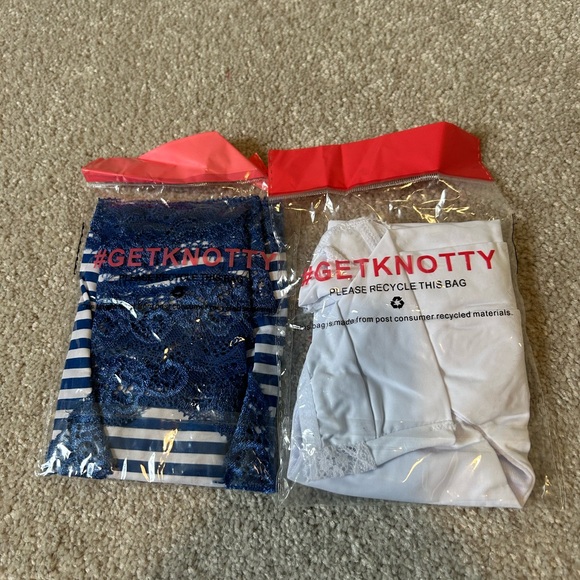 🔥🆕🔥Knotty Knickers Striped and White Underwear Set XXL - Picture 2 of 2